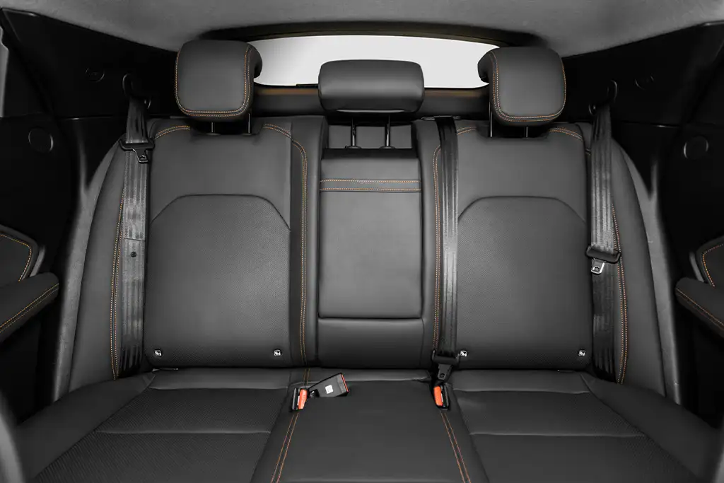 Hàng ghế sau xe Vf6